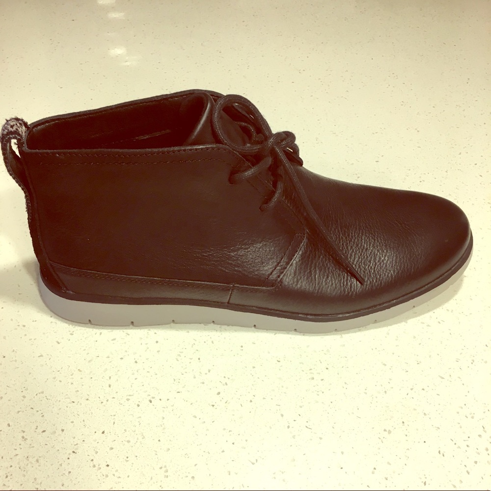Mens ugg boots size 11 never worn. No box.